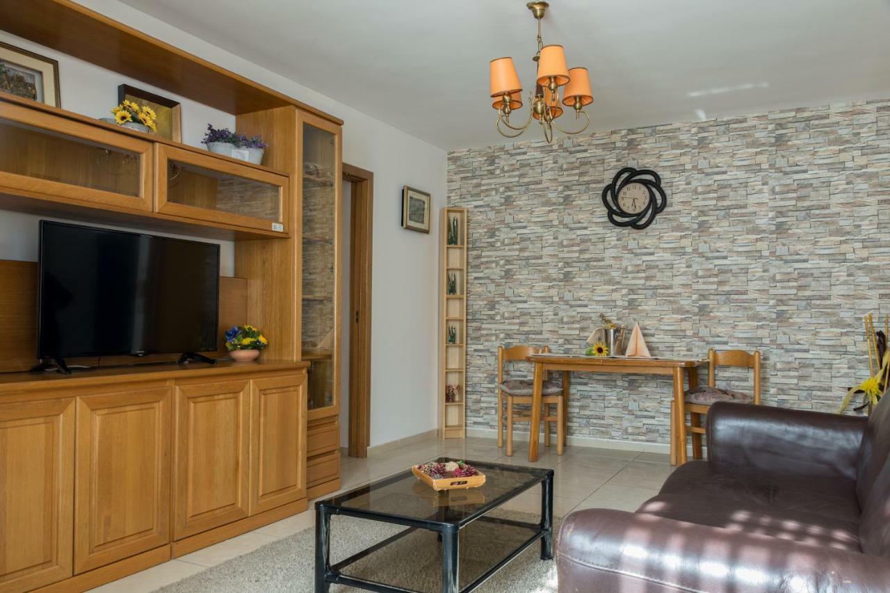 Maxxy Apartments Bukarest Eksteriør billede