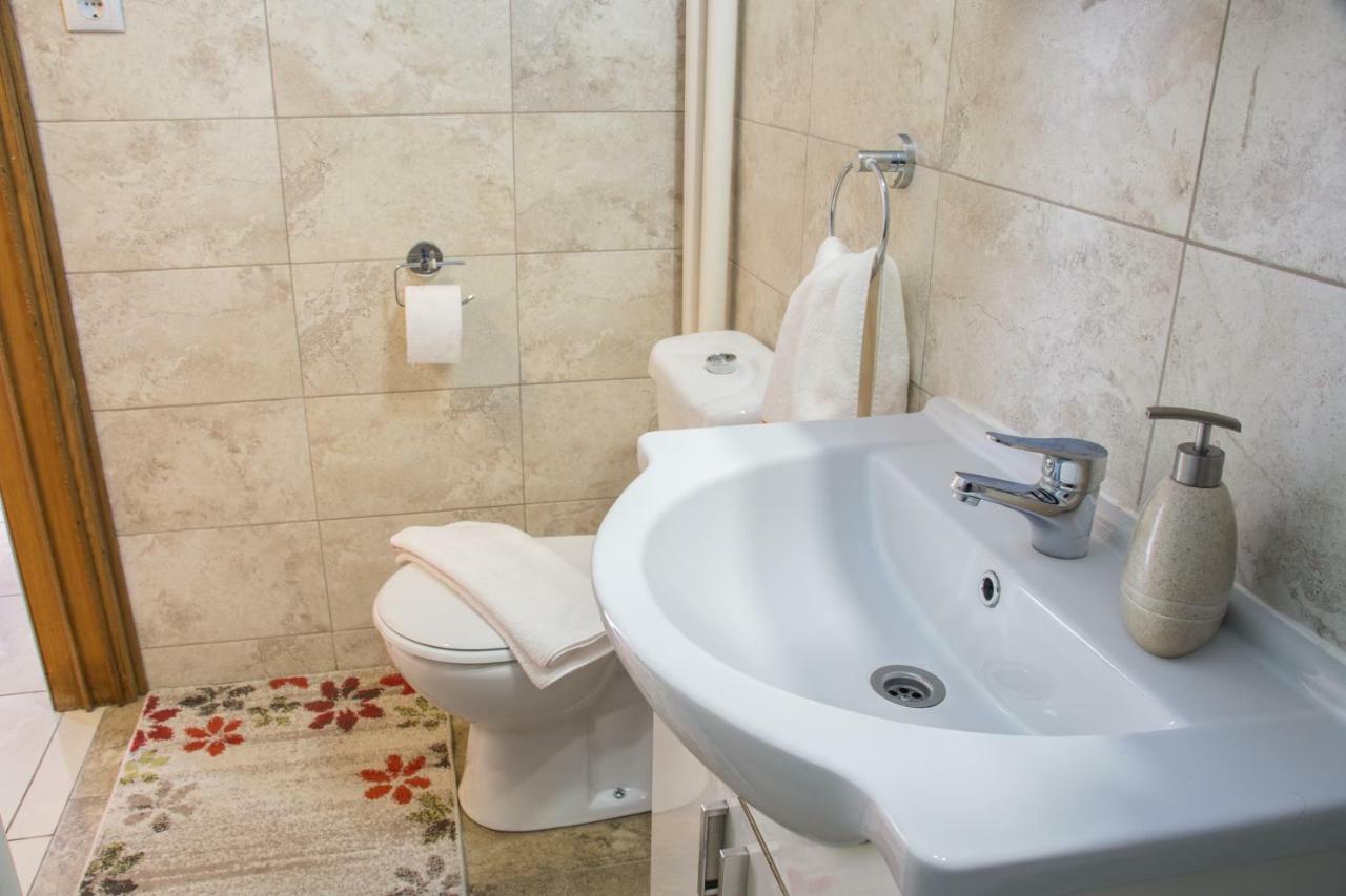 Maxxy Apartments Bukarest Eksteriør billede